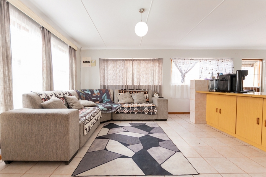 3 Bedroom Property for Sale in Vredenburg Western Cape